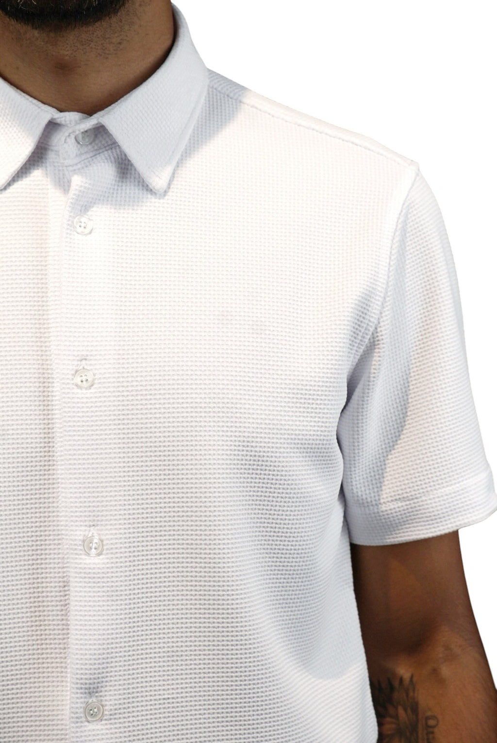 Playera cuello polo tipo camisa Agnor para caballero Blanco premium Mod. HAg41
