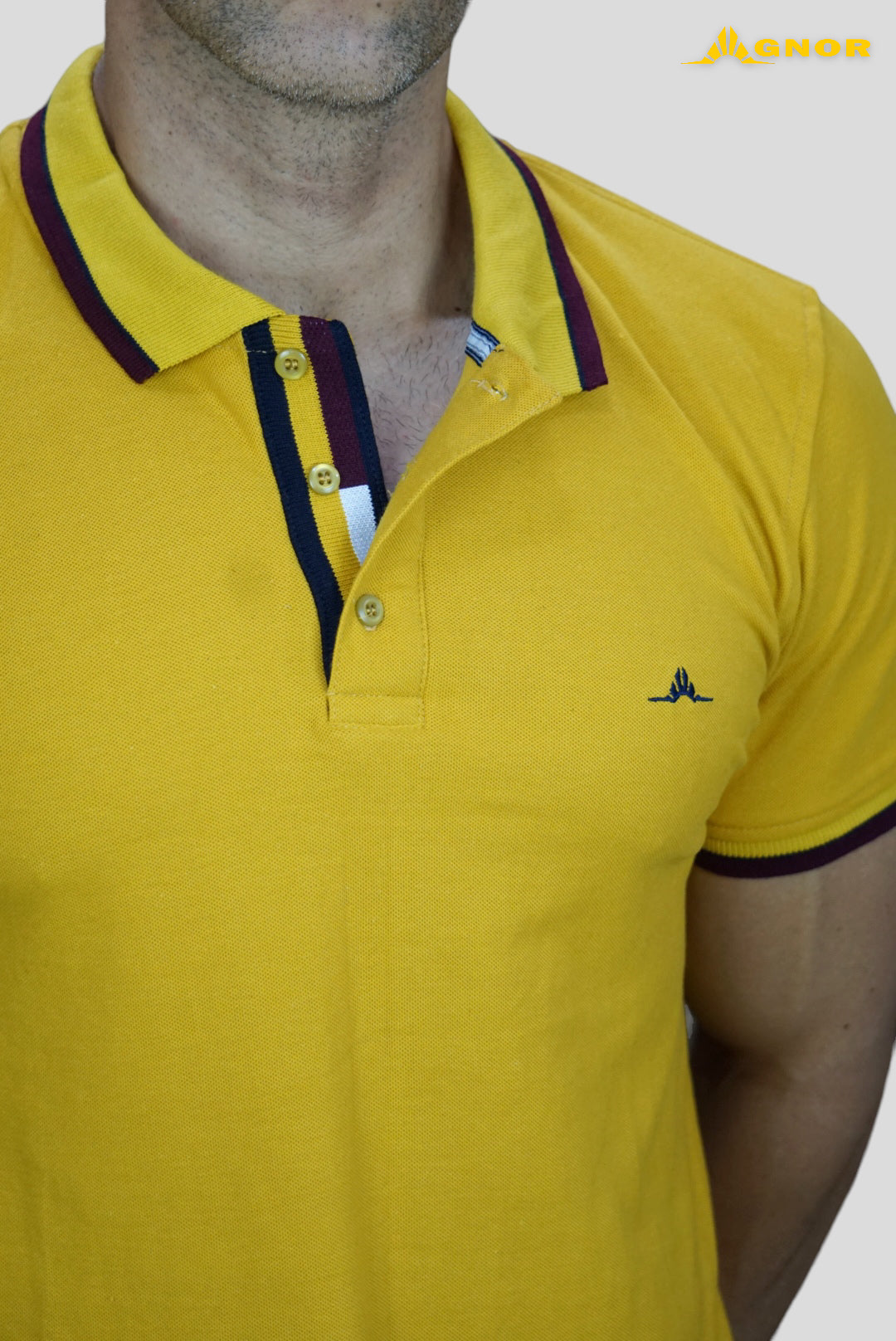 Playera polo cheap color mostaza